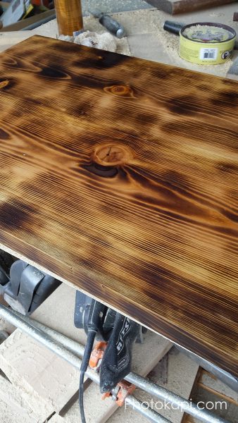 Rustic Desk Build | Photokapi.com